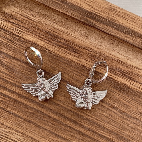 RESTOCKED! angel charm earrings (buy 1 get two free!!!) - Picture 4 of 6